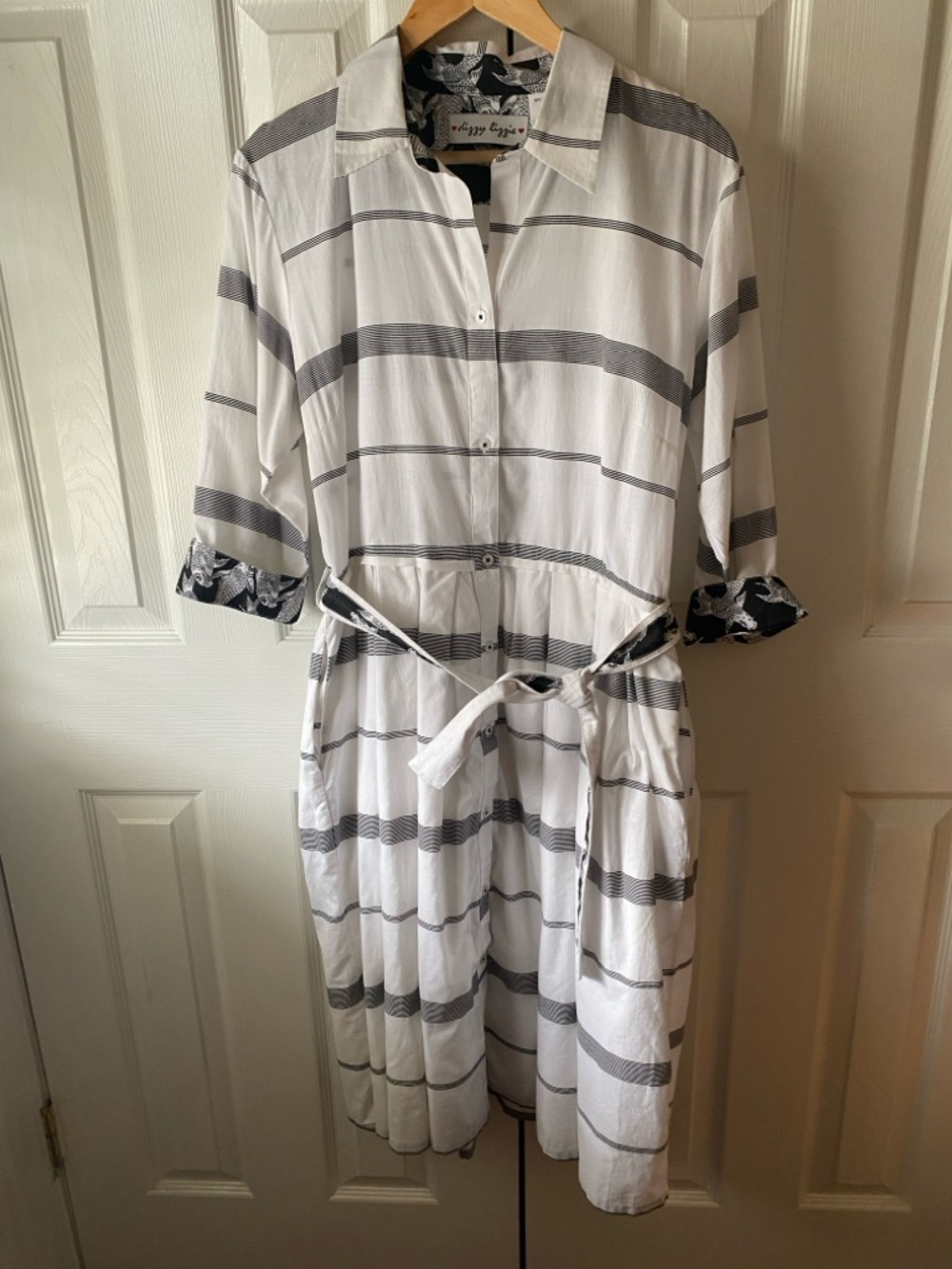 dizzie lizzie Mrs. Maisel White & Black Striped Koi Cotton Retro Shirt Dress  XL